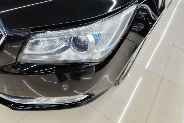 别克 君越 2013款 2.4L SIDI精英舒适型局部细节36