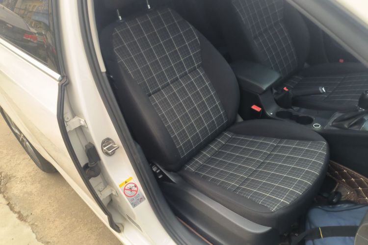 斯柯达 明锐 2019款 1.5L 自动舒适版局部细节41