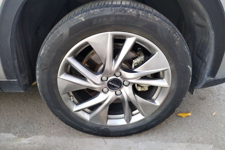 哈弗H6 2021款 第三代 1.5T 自动两驱Supreme+车身外观10