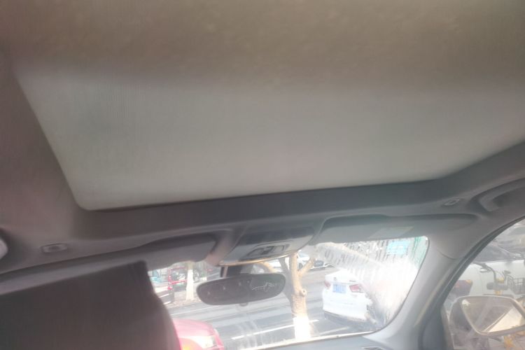 宝马X1 2016款 sDrive18Li 尊享型局部细节22