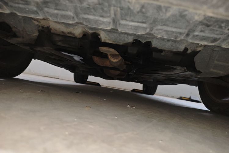 别克 昂科拉 2013款 1.4T 自动两驱精英型局部细节9008