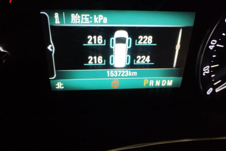 别克GL8 2017款 ES 28T 豪华型 国V中控内饰15