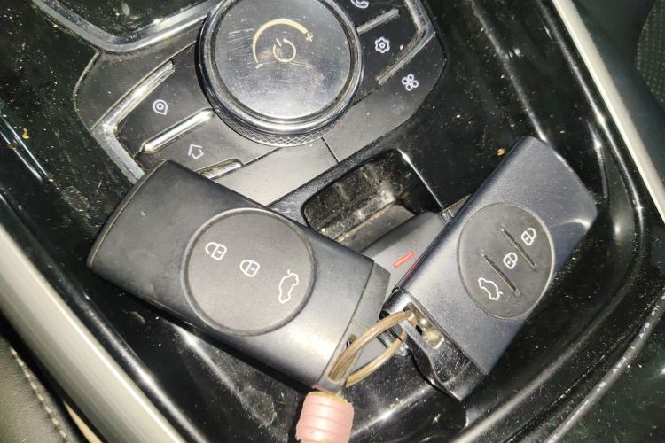 星途凌云 2019款 1.6T 两驱钻石版中控内饰11