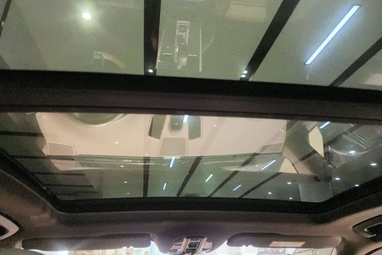 保时捷 2023款 Cayenne 3.0T中控内饰22