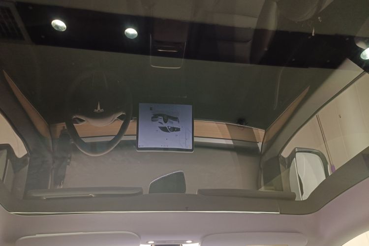 特斯拉 Model Y 2022款 改款 长续航全轮驱动版中控内饰22