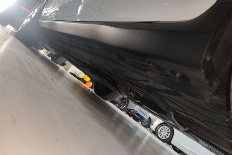 奔驰GLC轿跑 2023款 GLC 260 4MATIC 轿跑SUV局部细节9002