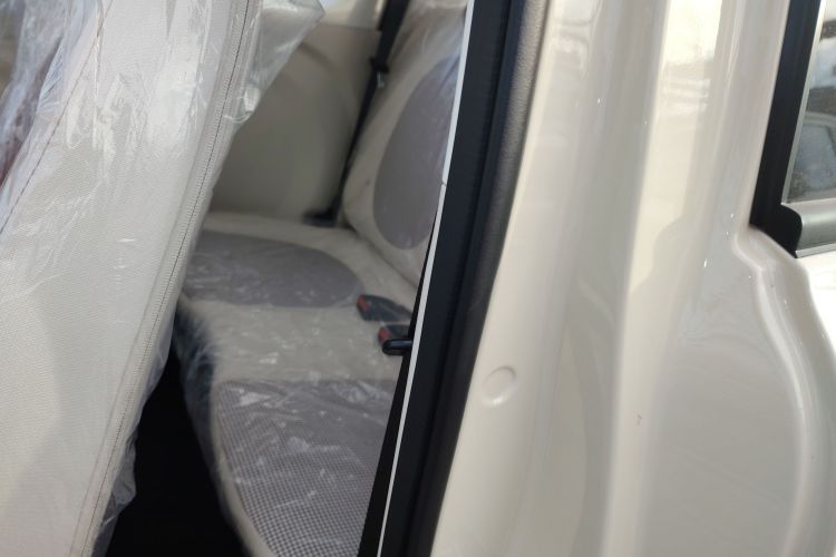 奔腾小马 2026款 222km 萌趣马 Plus中控内饰21