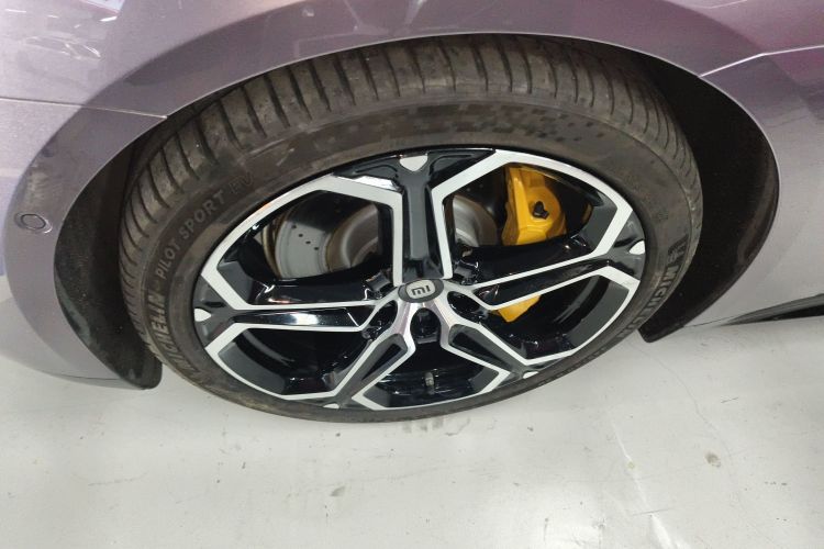 小米汽车 小米SU7 2024款 四驱Max创始版车身外观6007