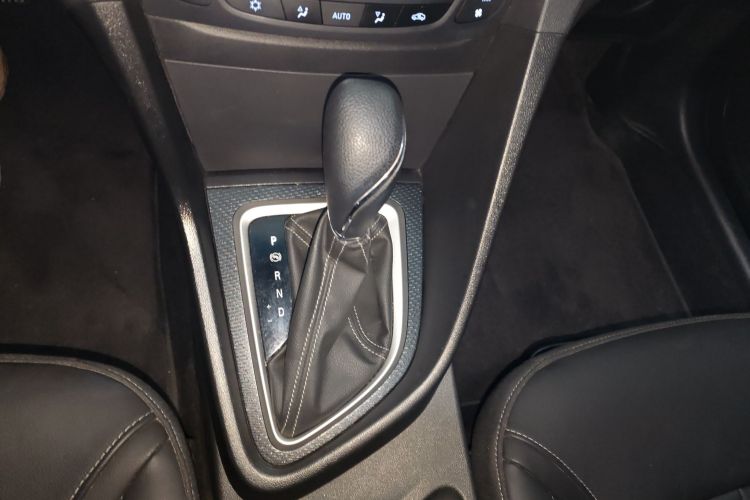 别克 英朗 2019款 18T 自动互联精英型 国VI局部细节18