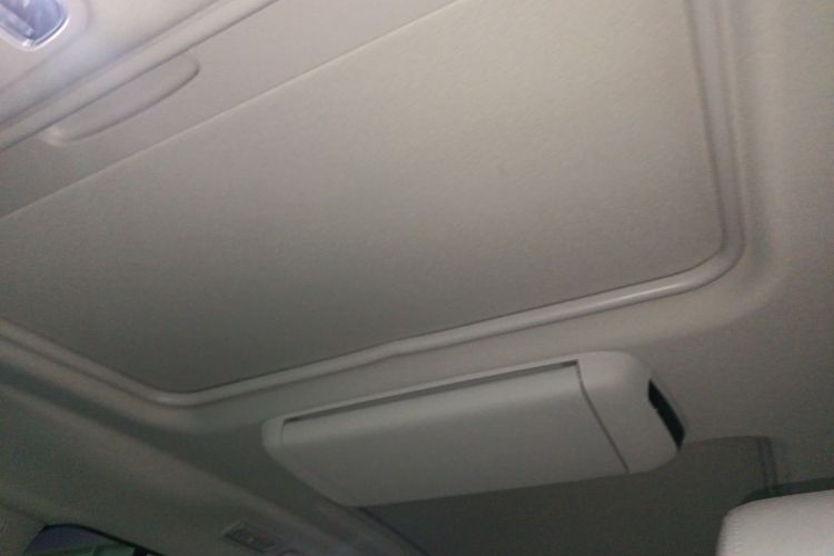 别克GL8 2025款 陆尊 尊享版局部细节22