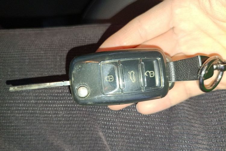 大众 桑塔纳 2015款 1.6L 手动舒适版中控内饰7001