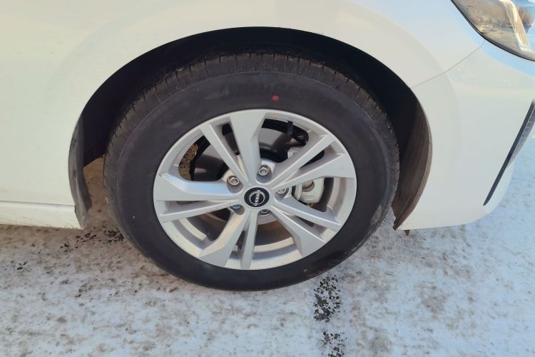 日产 轩逸 2026款 1.6L CVT省心版车身外观10