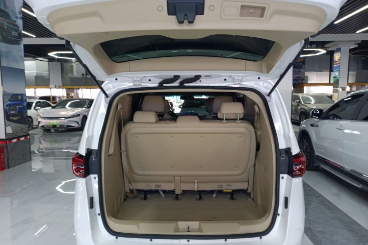 别克GL8 2023款 改款 陆上公务舱 豪华型局部细节23