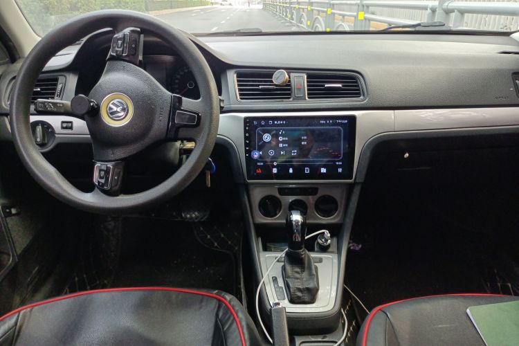 大众 朗逸 2015款 1.6L 自动风尚版中控内饰7002