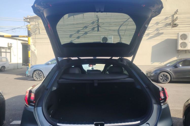 极氪001 2022款 长续航双电机 WE版局部细节23