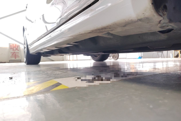 福特 蒙迪欧 2020款 EcoBoost 180 时尚型局部细节9001