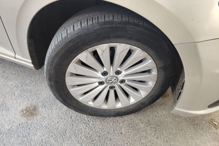 大众 朗逸 2018款 1.5L 自动舒适版 国V车身外观10