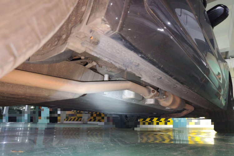 理想汽车 理想ONE 2020款 增程6座版局部细节9002