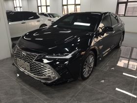 丰田 亚洲龙 2024款 双擎 2.5L XLE尊贵版