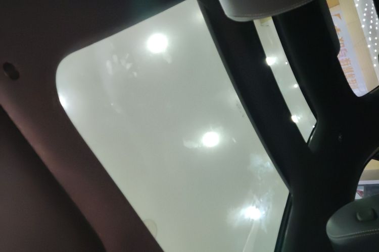 奔驰A级 2022款 改款三 A 200 L 运动轿车时尚型局部细节22