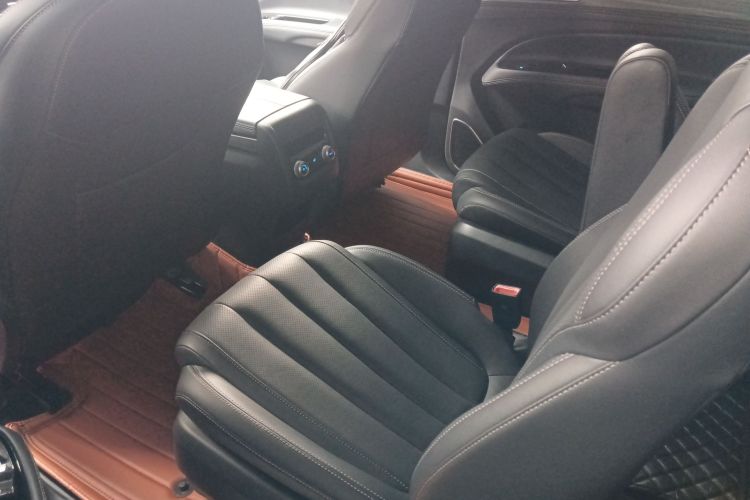 福特 领裕 2021款 EcoBoost 225 铂领型 6座中控内饰21