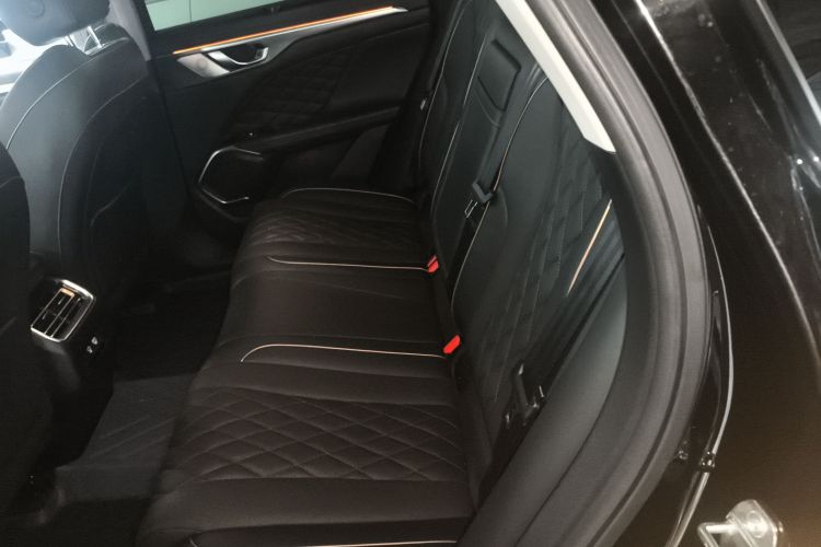 魏牌 摩卡新能源 2022款 1.5T 0焦虑性能版中控内饰21