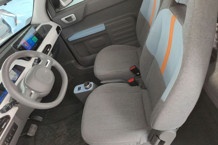 吉利银河 2023款 熊猫mini 200km 耐力熊局部细节19