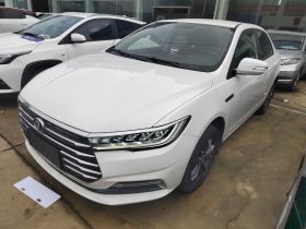 比亚迪 秦 2019款 1.5L 自动豪华型