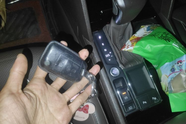 大众 途昂 2020款 330TSI 两驱豪华版 国VI中控内饰11