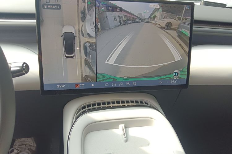 小鹏G7 2025款 702 超长续航 Ultra中控内饰16