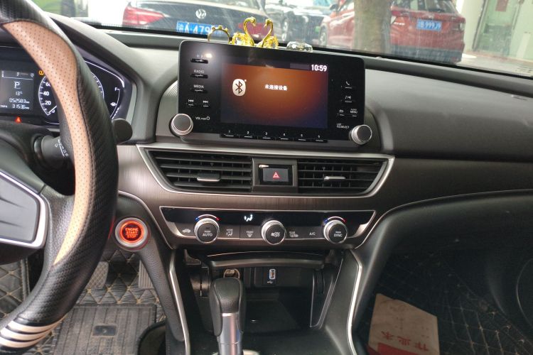 本田 雅阁 2018款 230TURBO 舒适版 国VI中控内饰16