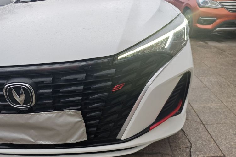 长安 逸动 2022款 PLUS 蓝鲸NE 1.4T GDI DCT尊贵版局部细节36