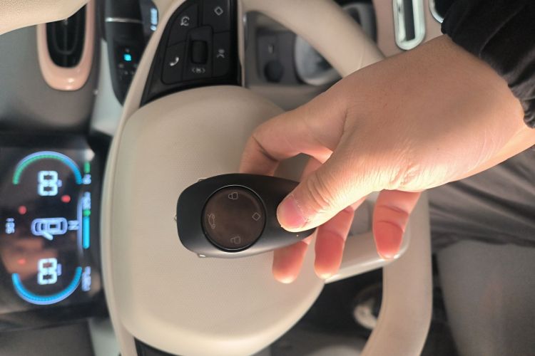 零跑汽车 零跑T03 2025款 403舒享版中控内饰7001