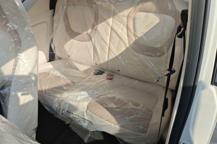 五菱汽车 宏光MINIEV 2024款 第三代 215km 青春版中控内饰7004