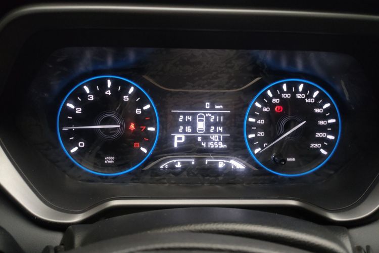 广汽传祺 传祺GS4 2021款 270T 自动精英科技版中控内饰14