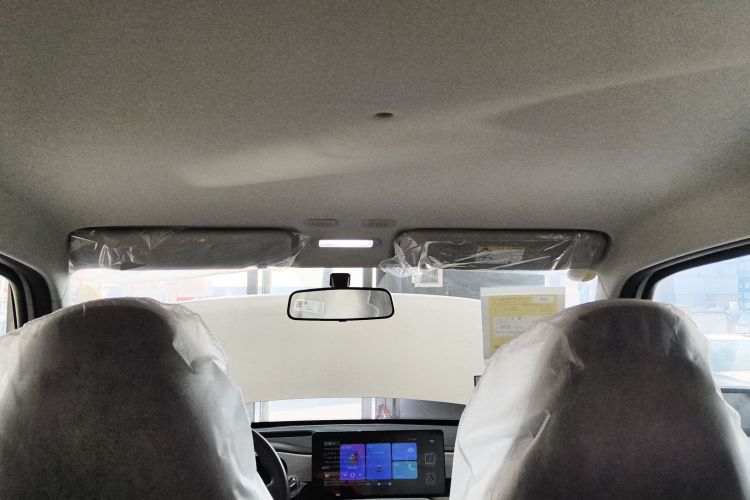 吉利银河 熊猫 2025款 210km 元气熊中控内饰22