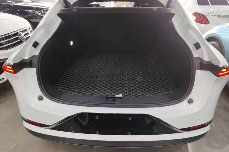 长安启源A07 2025款 蓝鲸增程版 230尊贵型机舱底盘23