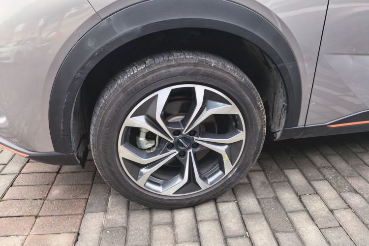 哈弗神兽 2022款 1.5T 智享版车身外观6007