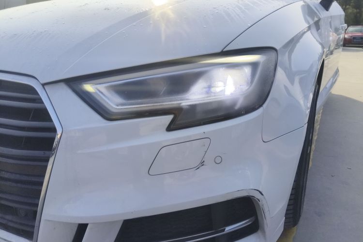 奥迪A3 2017款 Limousine 40 TFSI 运动型局部细节36