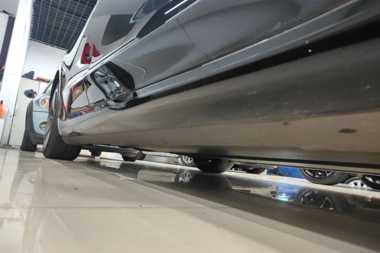 特斯拉 Model 3 2022款 后轮驱动版局部细节9001