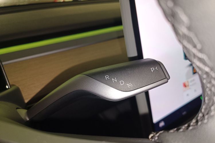 特斯拉 Model Y 2022款 后轮驱动版中控内饰18