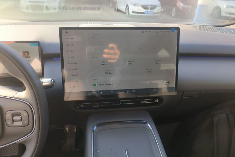 小鹏P7+ 2024款 长续航 Max中控内饰16