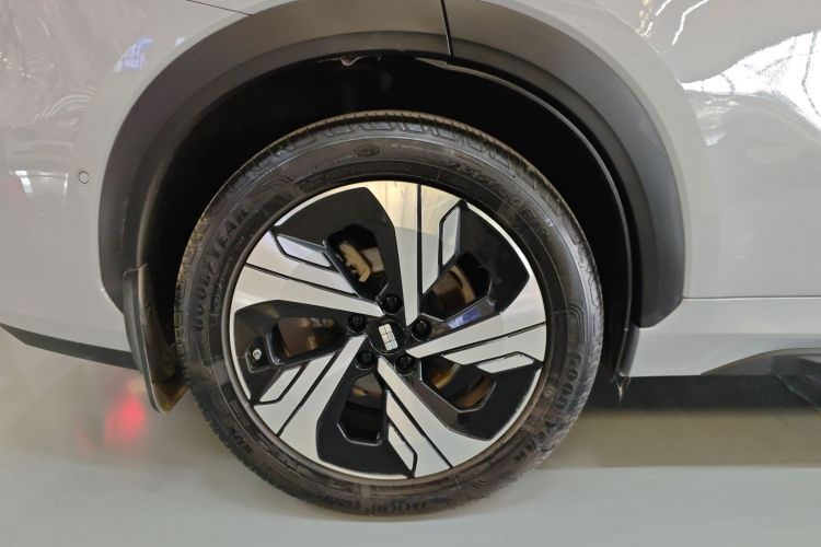 吉利银河 银河E5 2024款 530km 星舰版车身外观6008