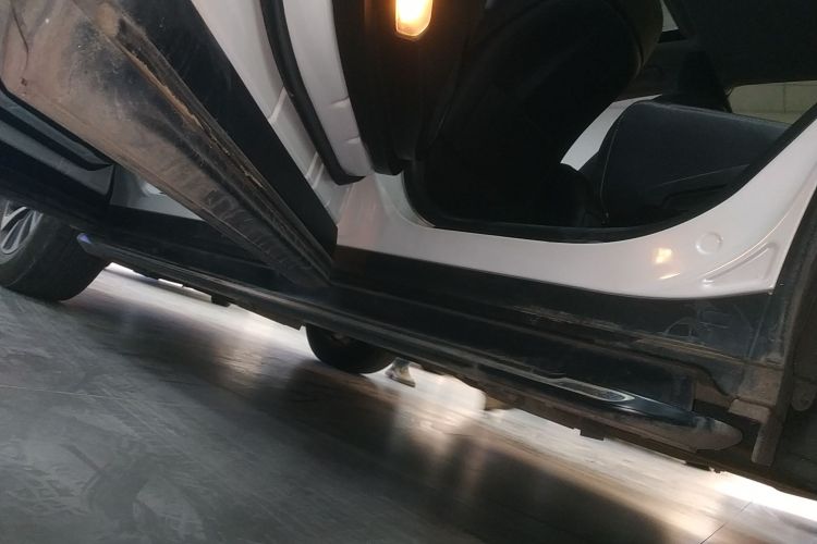 雷克萨斯RX 2020款 300 两驱精英版 国VI局部细节9002