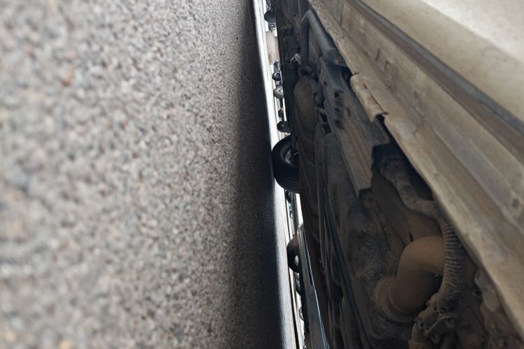 本田 艾力绅 2019款 2.0L 混动豪华版局部细节9003