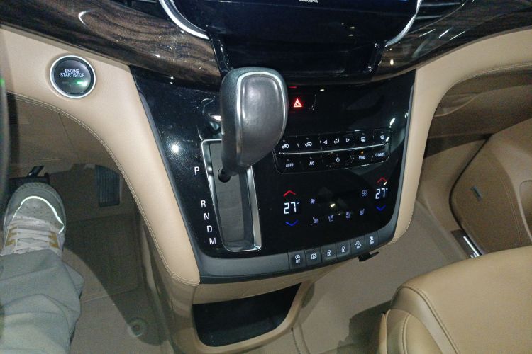 别克GL8 2018款 ES 28T 旗舰型 国VI局部细节18