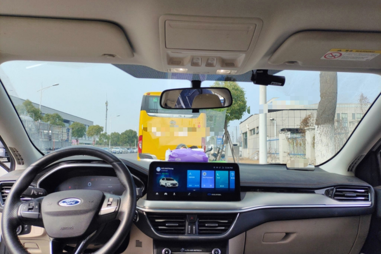 福特 福克斯 2021款 三厢 EcoBoost 180 自动锋潮型中控内饰22