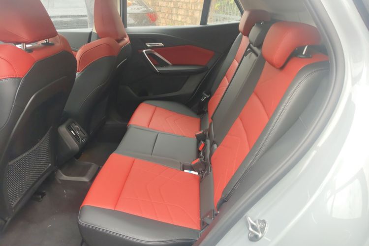 宝马X2(进口) 2024款 sDrive25i M运动套装中控内饰21