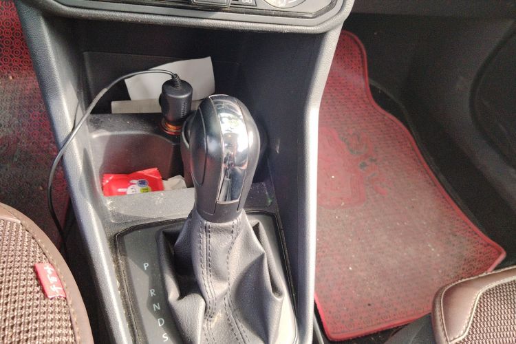 大众 捷达 2017款 1.5L 自动时尚型中控内饰18