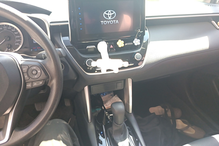 丰田 锋兰达 2022款 2.0L CVT豪华版中控内饰16